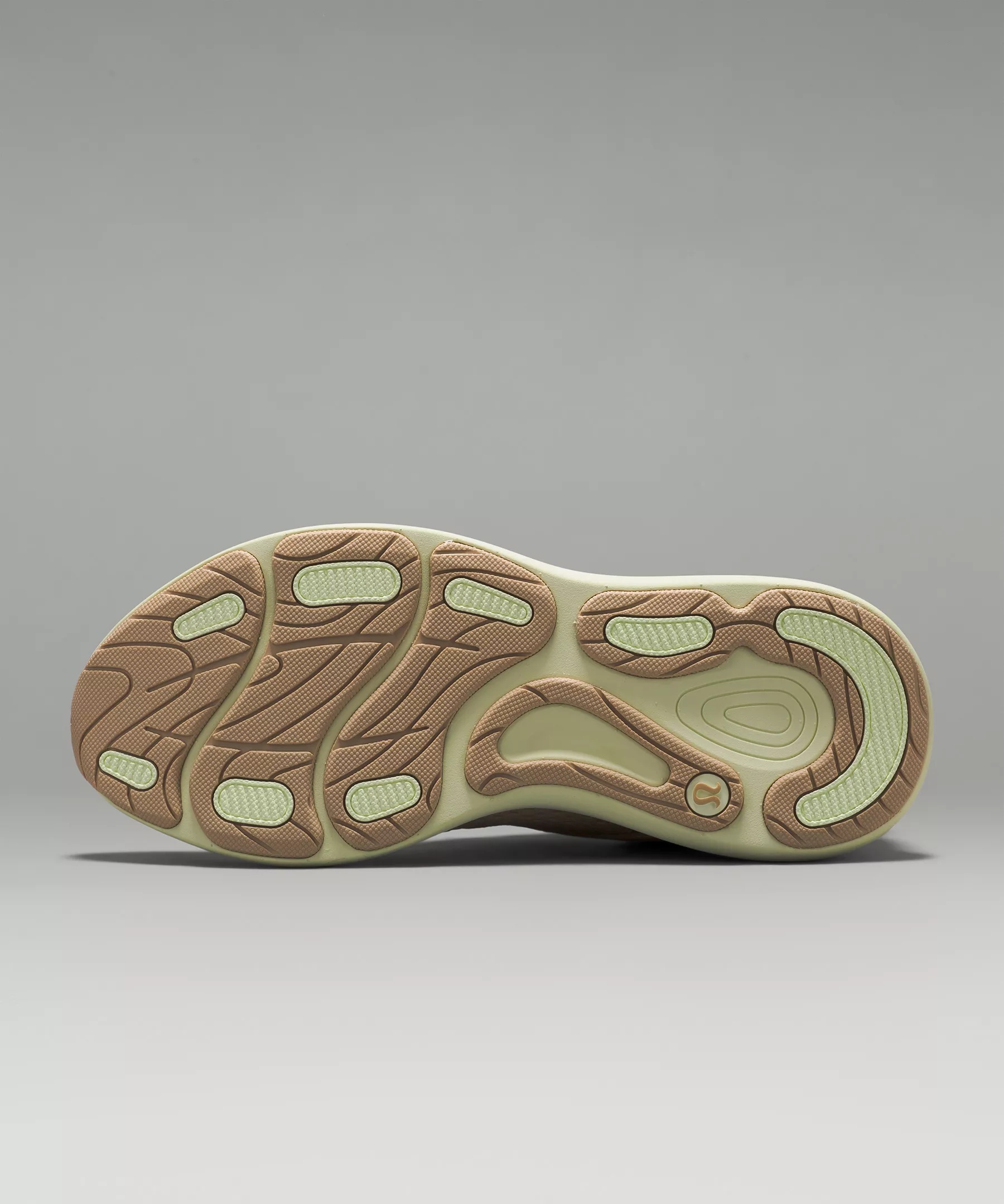 Chargefeel Low Women's Workout Shoe - 7