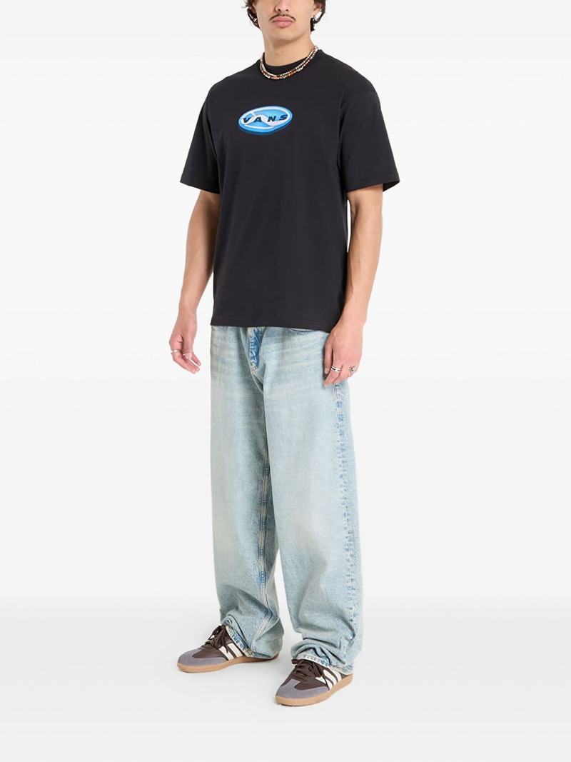 Vans logo-print T-shirt outlook