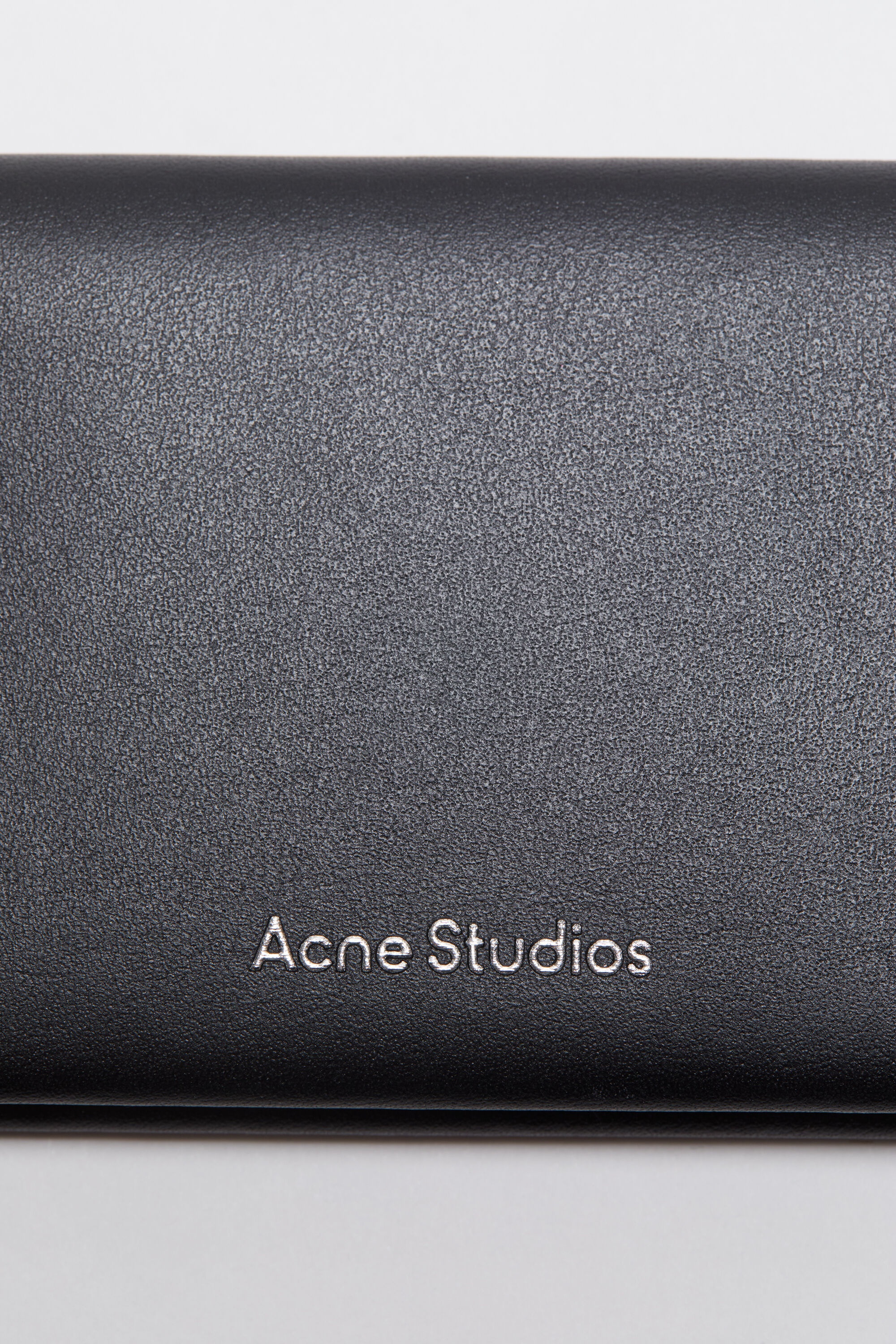 Folded leather wallet - Black - 4