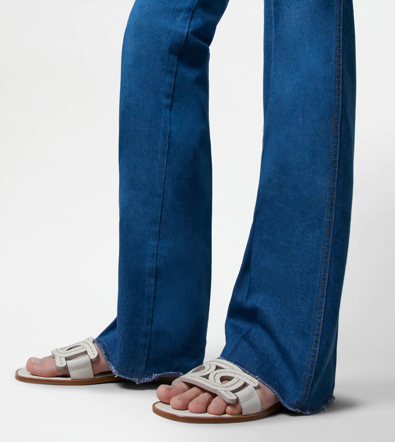 Tod's SANDALS IN LEATHER - WHITE outlook