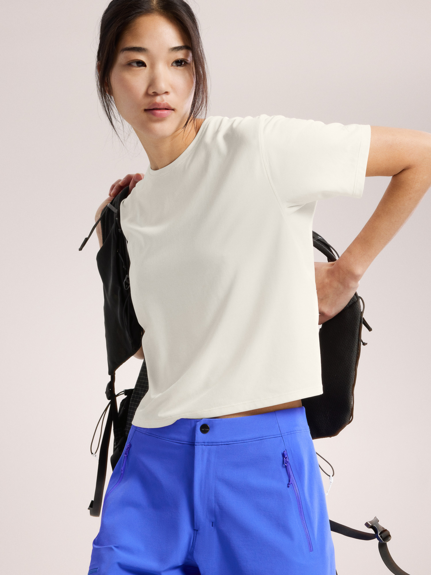 Taema Crop T-Shirt - 3