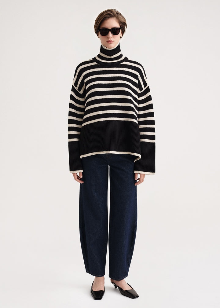 Totême Signature stripe turtleneck black stripe | REVERSIBLE