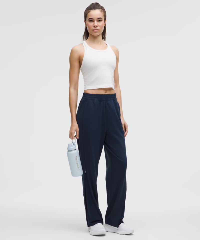lululemon Back to Life Sport Bottle 32oz outlook