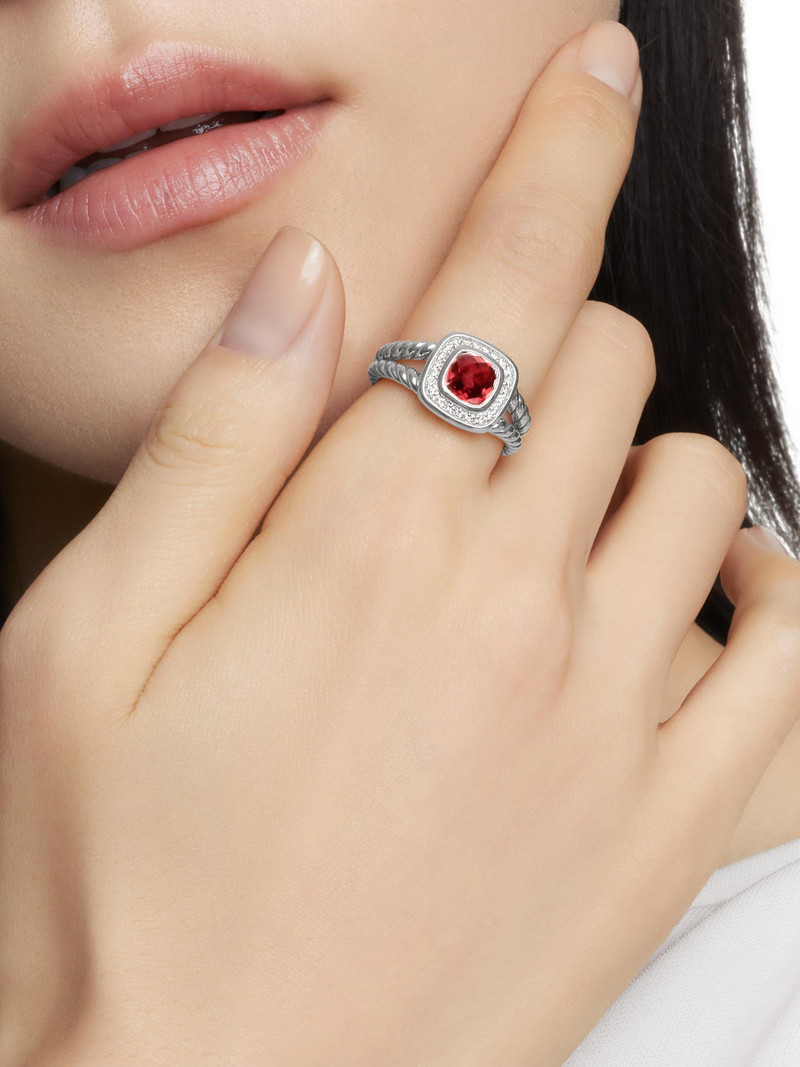 Women's Petite Albion Ring With Pavé Diamonds - Garnet 7