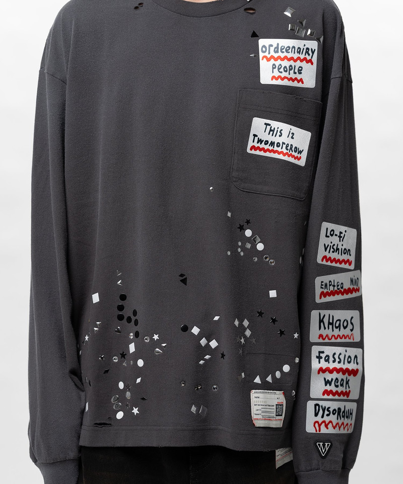 Embellished Sticker Long Sleeve T-shirt 11