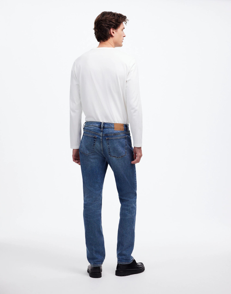Madewell The 1991 Straight-Leg Stretch Selvedge Jean outlook