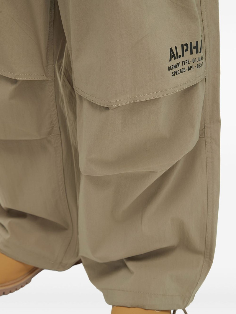 wide-leg trousers 5