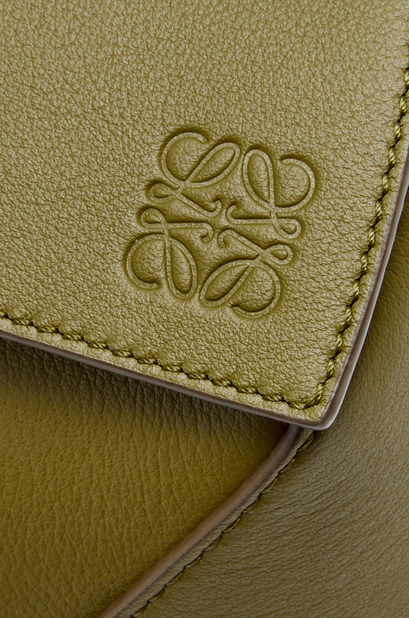 Small Puzzle bumbag in classic calfskin 6