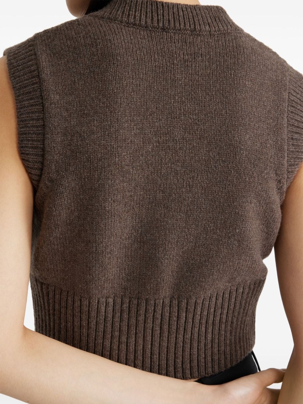 cropped v-neck vest - 5