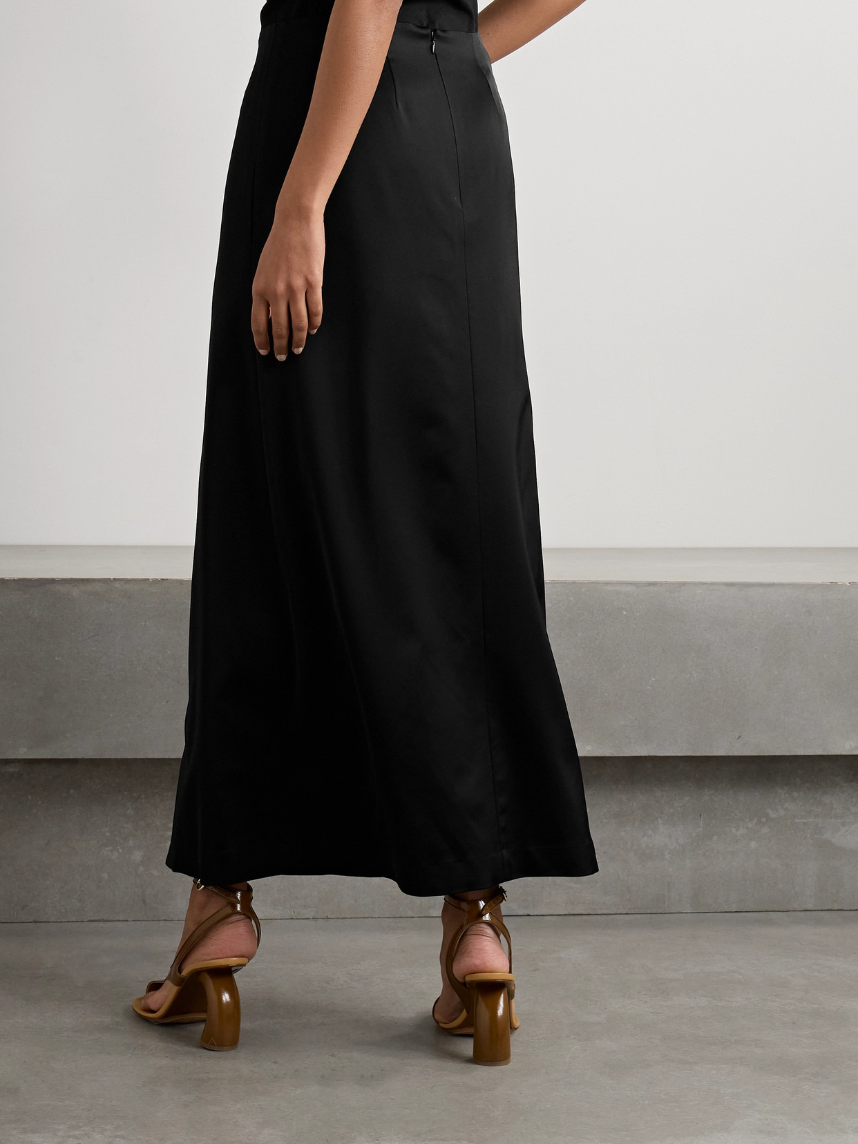Satin-crepe Maxi Skirt - 3
