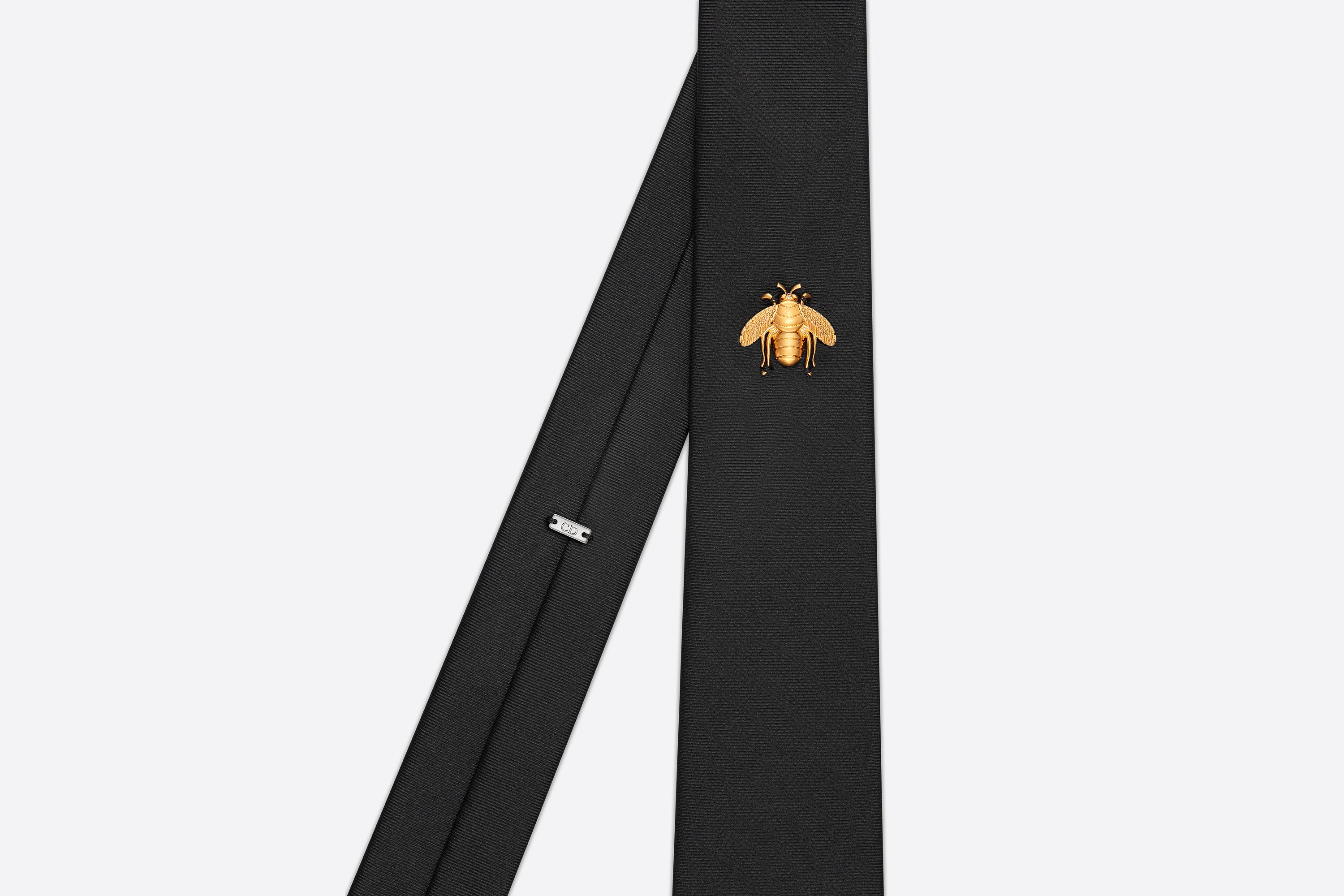 Tie with Bee Jewel - 2