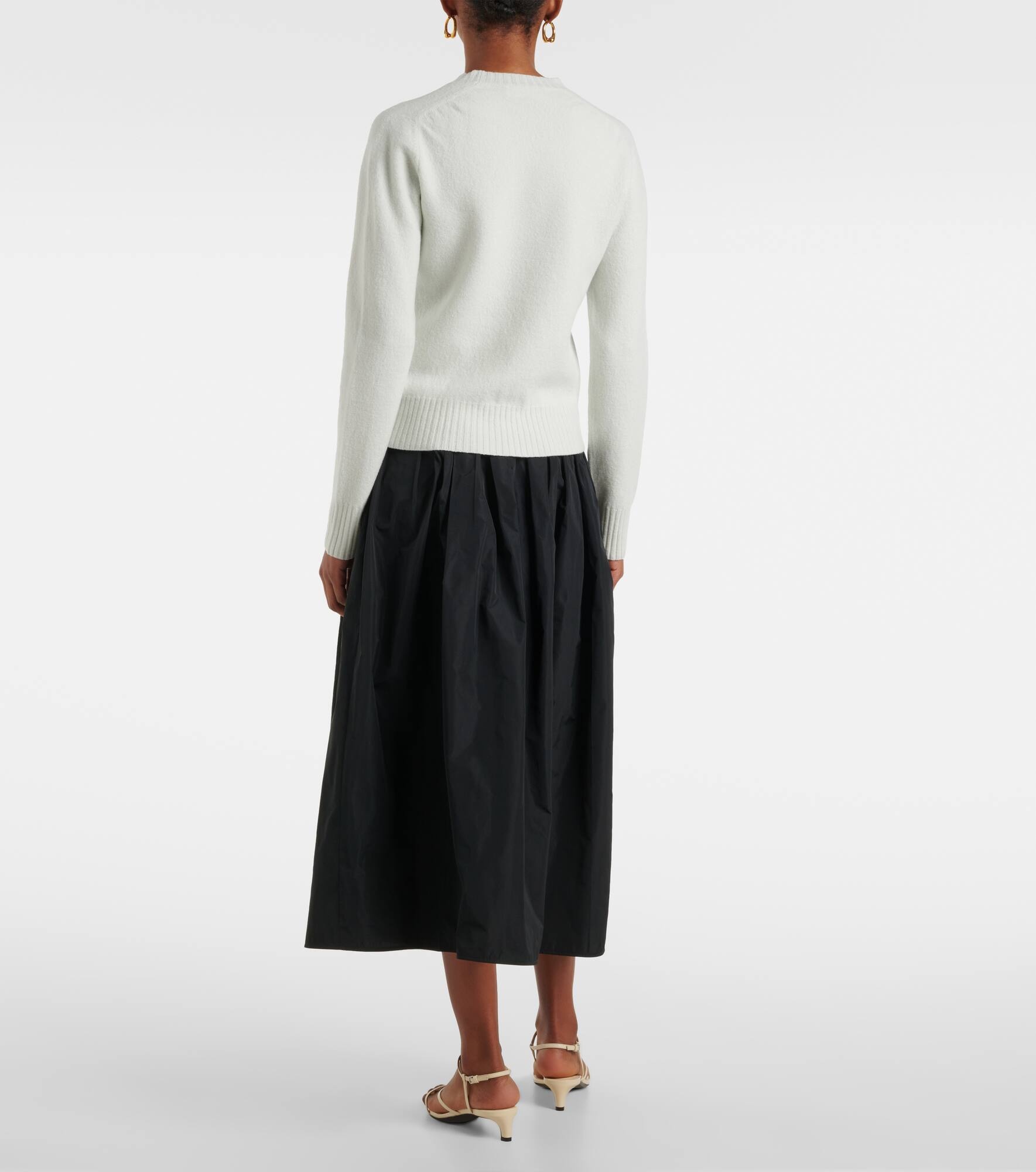 Wool sweater - 3