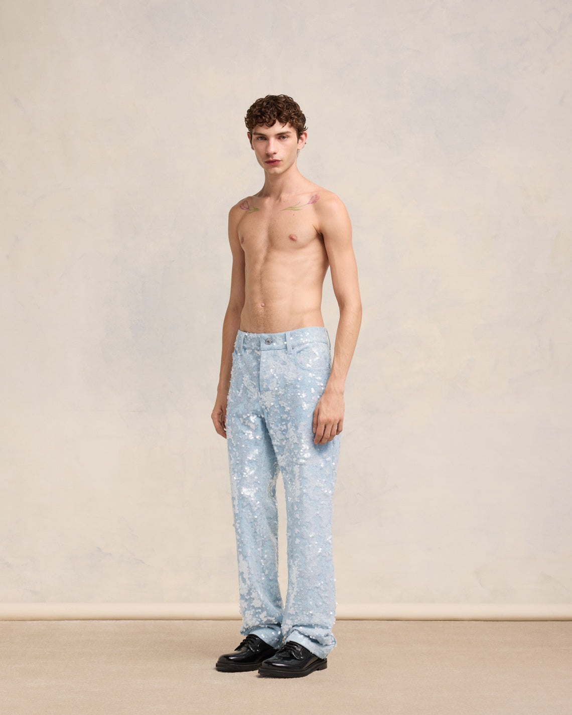 EMBROIDERED STRAIGHT FIT JEANS - 6
