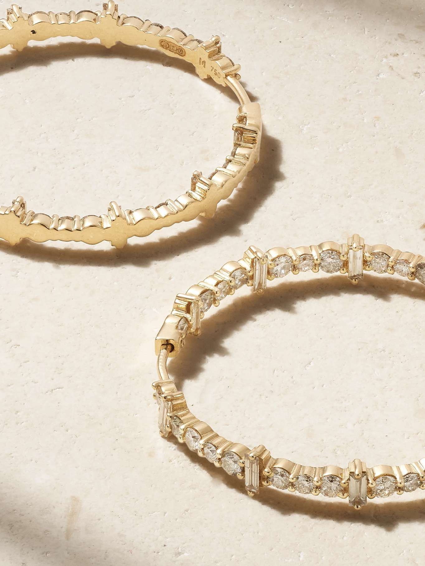 Cosmic medium 18-karat gold diamond hoop earrings - 3