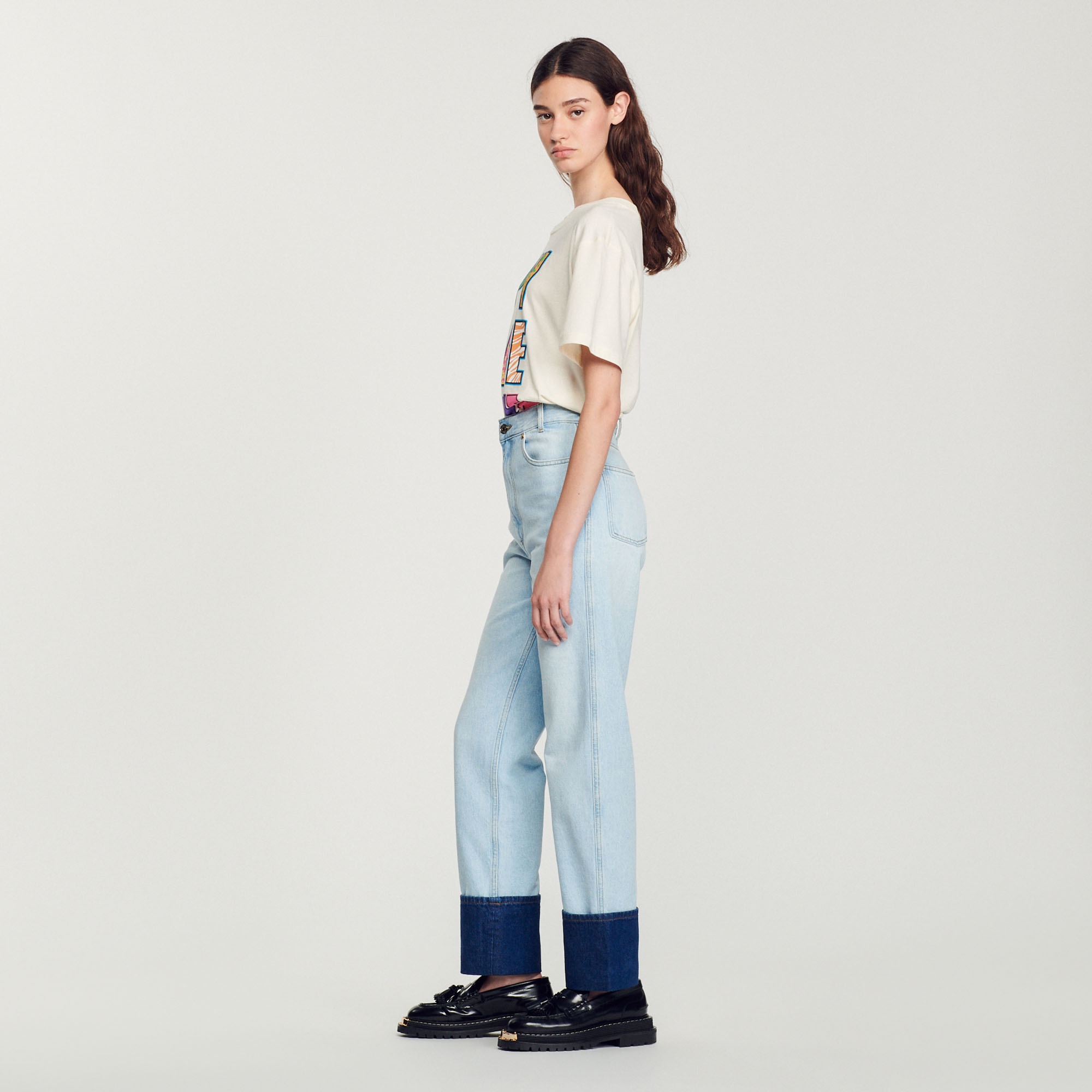 Faded jeans with contrasting cuffs - 7