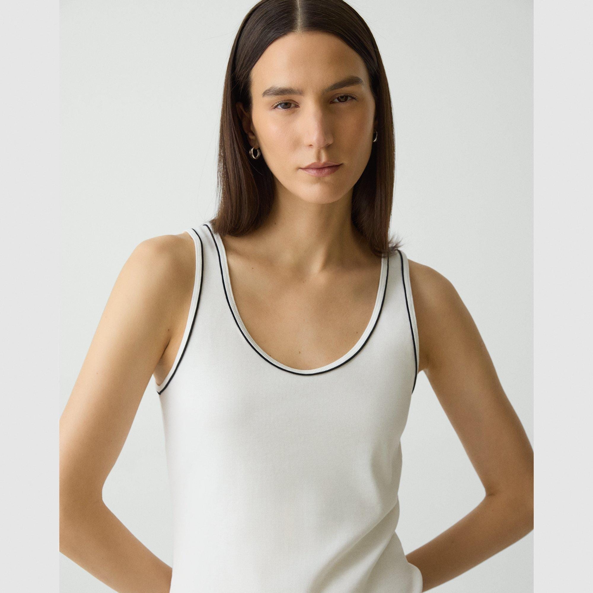 Scoop Neck Tank Top in Compact Stretch Knit - 5