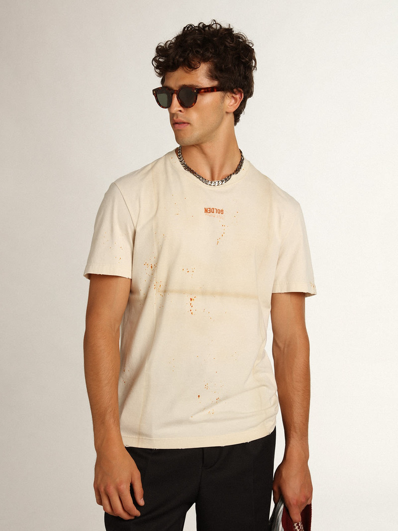 Men's bone white T-shirt with lettering and distressed details 2