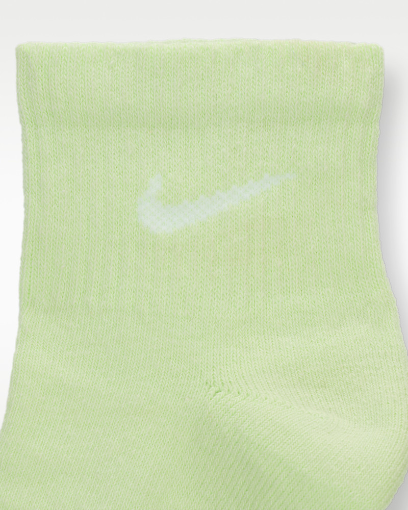 Nike Everyday Plus Cushioned Training Ankle Socks (3 Pairs) 4