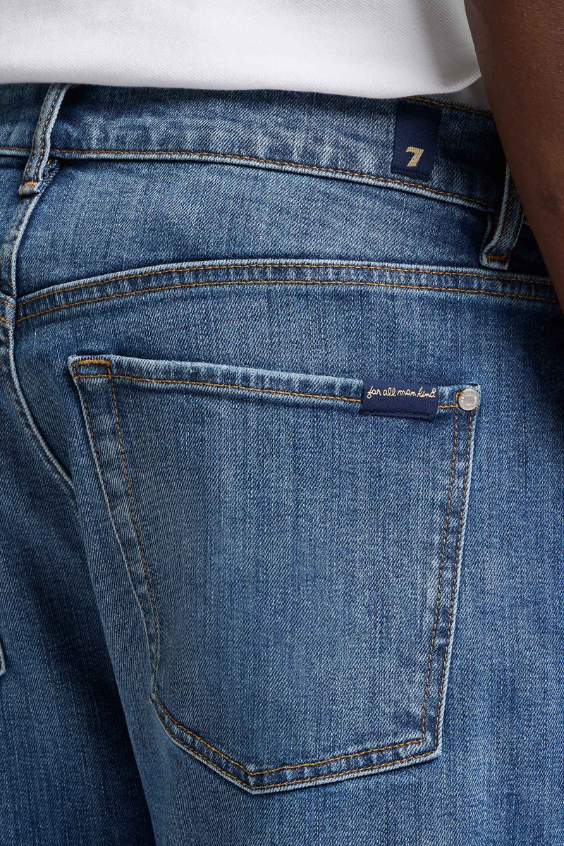 Multicount Modern Straight in Revival 4