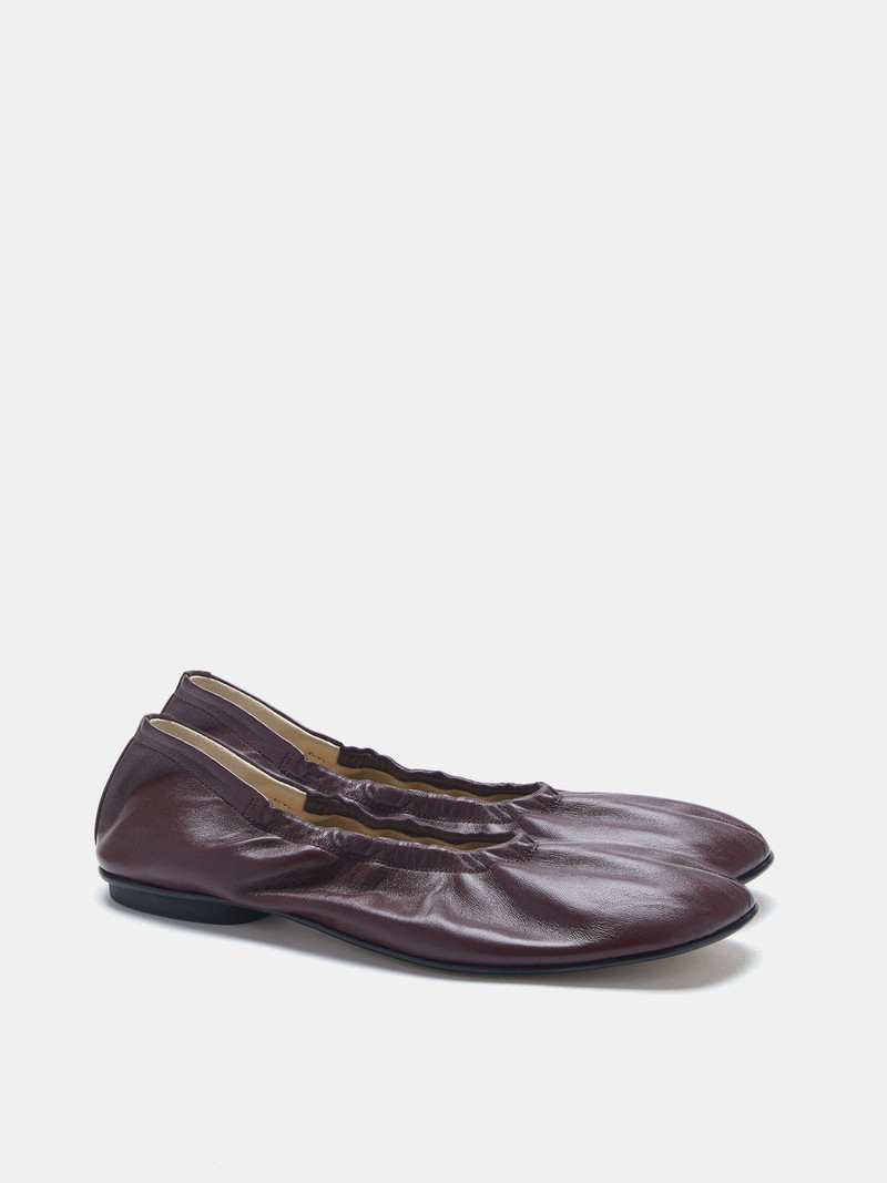 LE MONDE BÉRYL Mica Flat / Oxblood Leather outlook