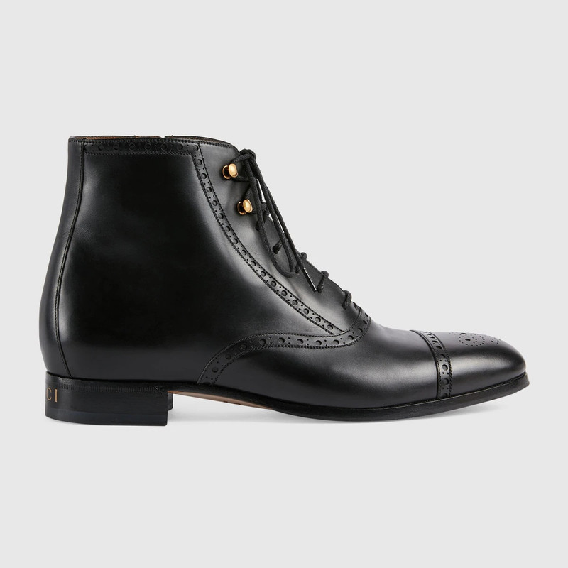 Men's boot with brogue details 1