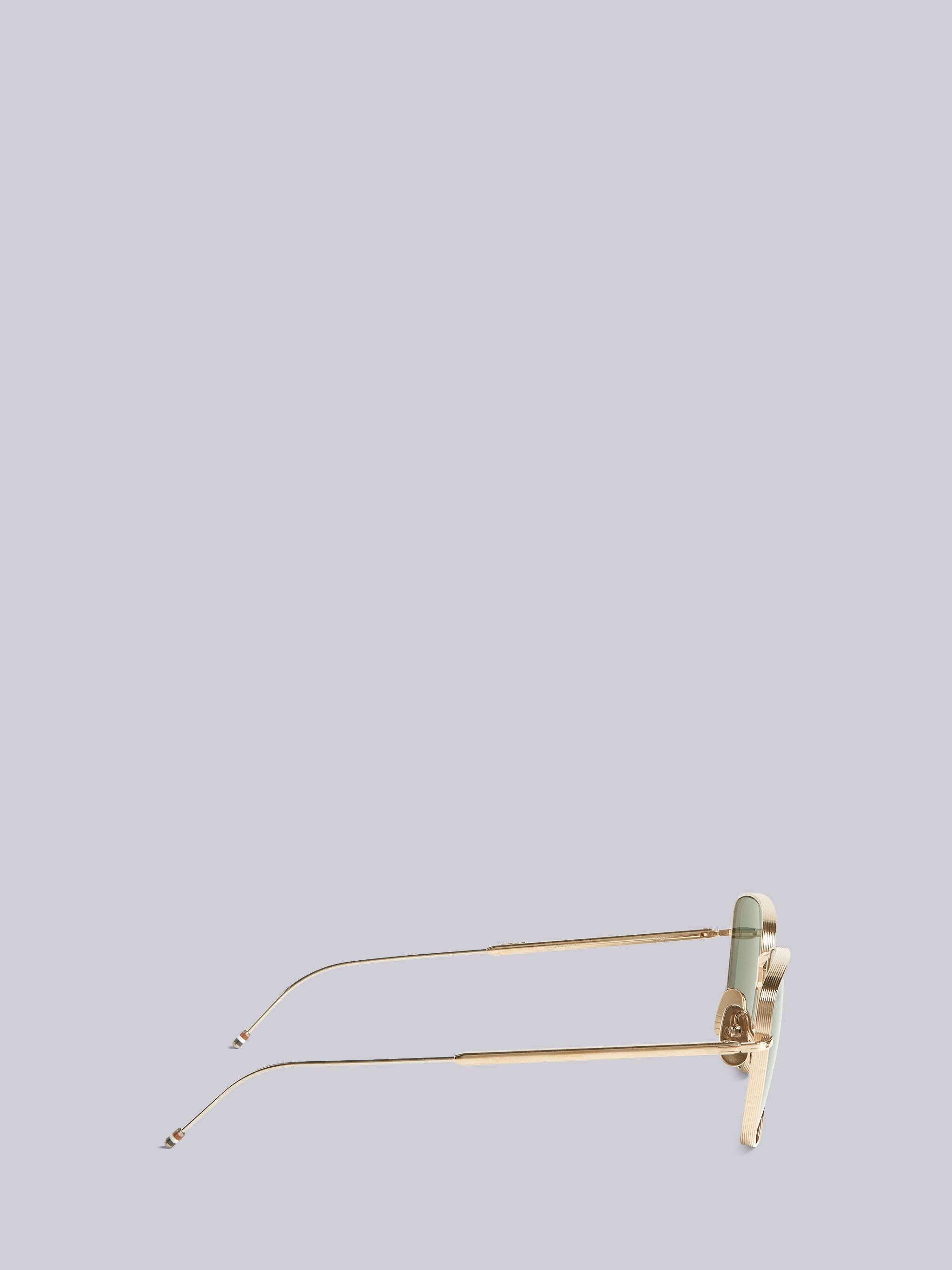 TB124 - White Gold And Green Aviator Sunglasses - 3