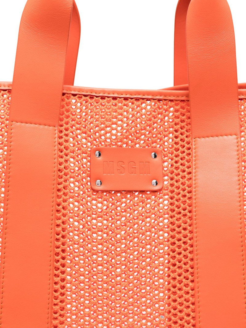 large logo-detail tote bag 4