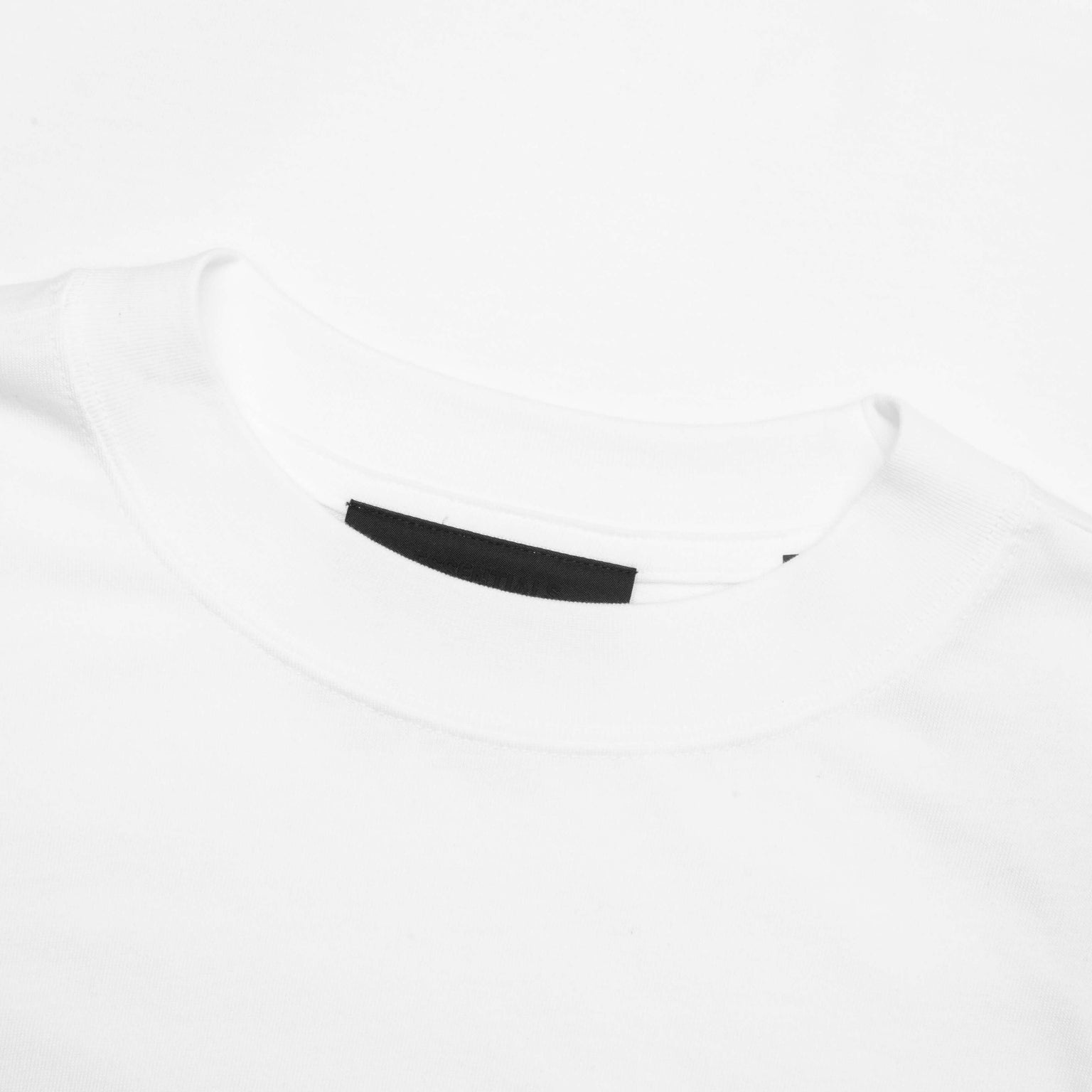 ESSENTIALS TEE - WHITE - 3