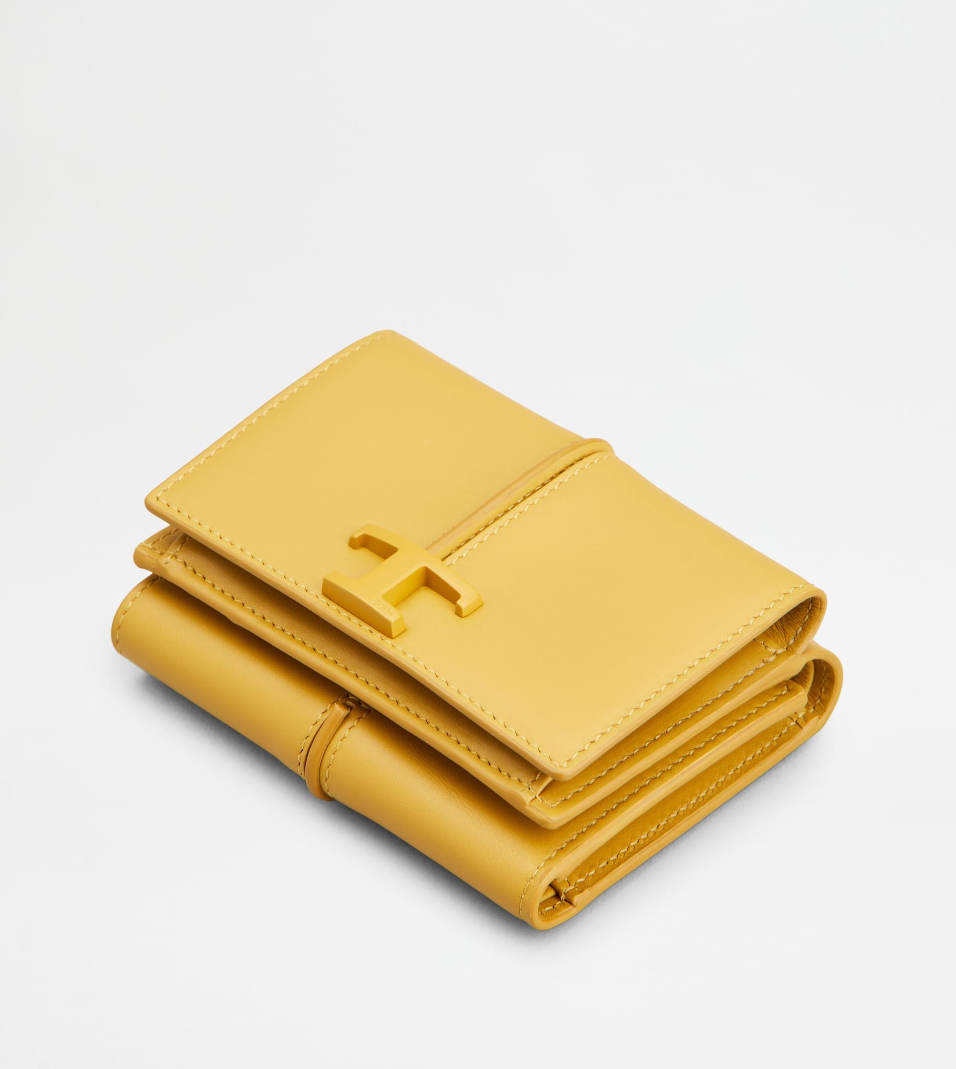 T TIMELESS WALLET IN LEATHER - YELLOW - 4