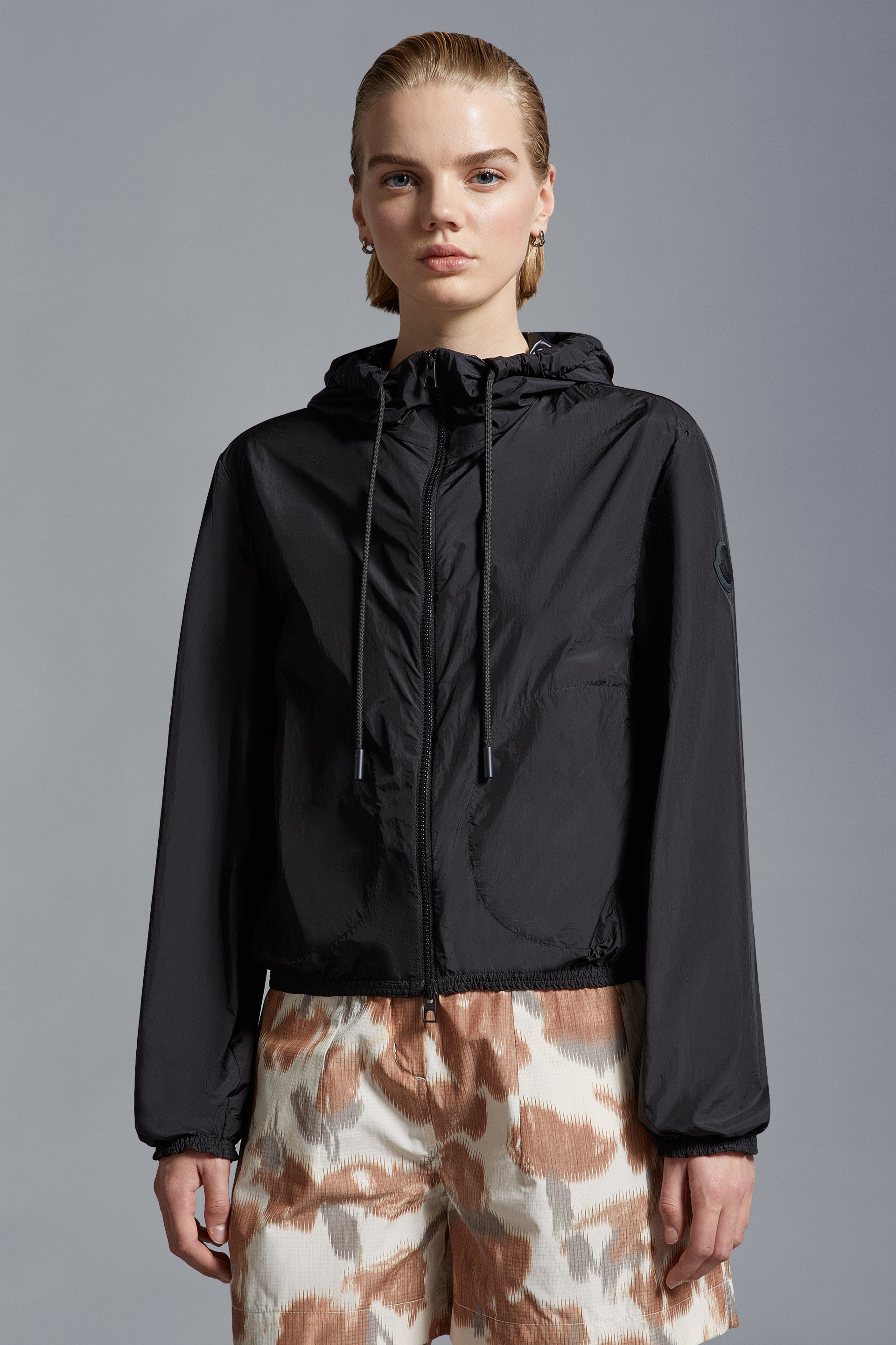 【MONCLER】Cassie フード付きジャケット Moncler Cassie Hooded Jacket | REVERSIBLE