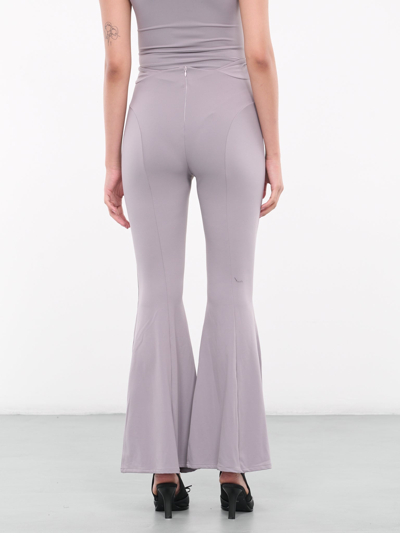 Cut-Out Pants - 3