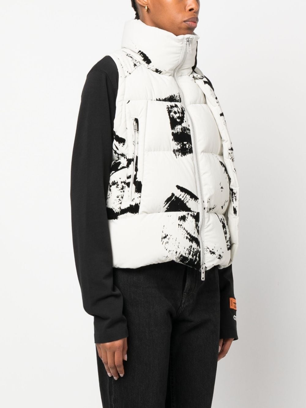 graphic-print padded gilet - 3