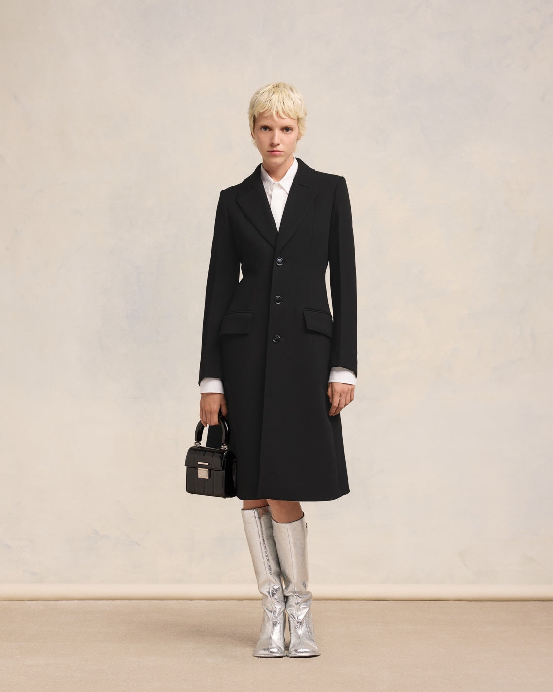 ADJUSTED THREE BUTTONS COAT - 2