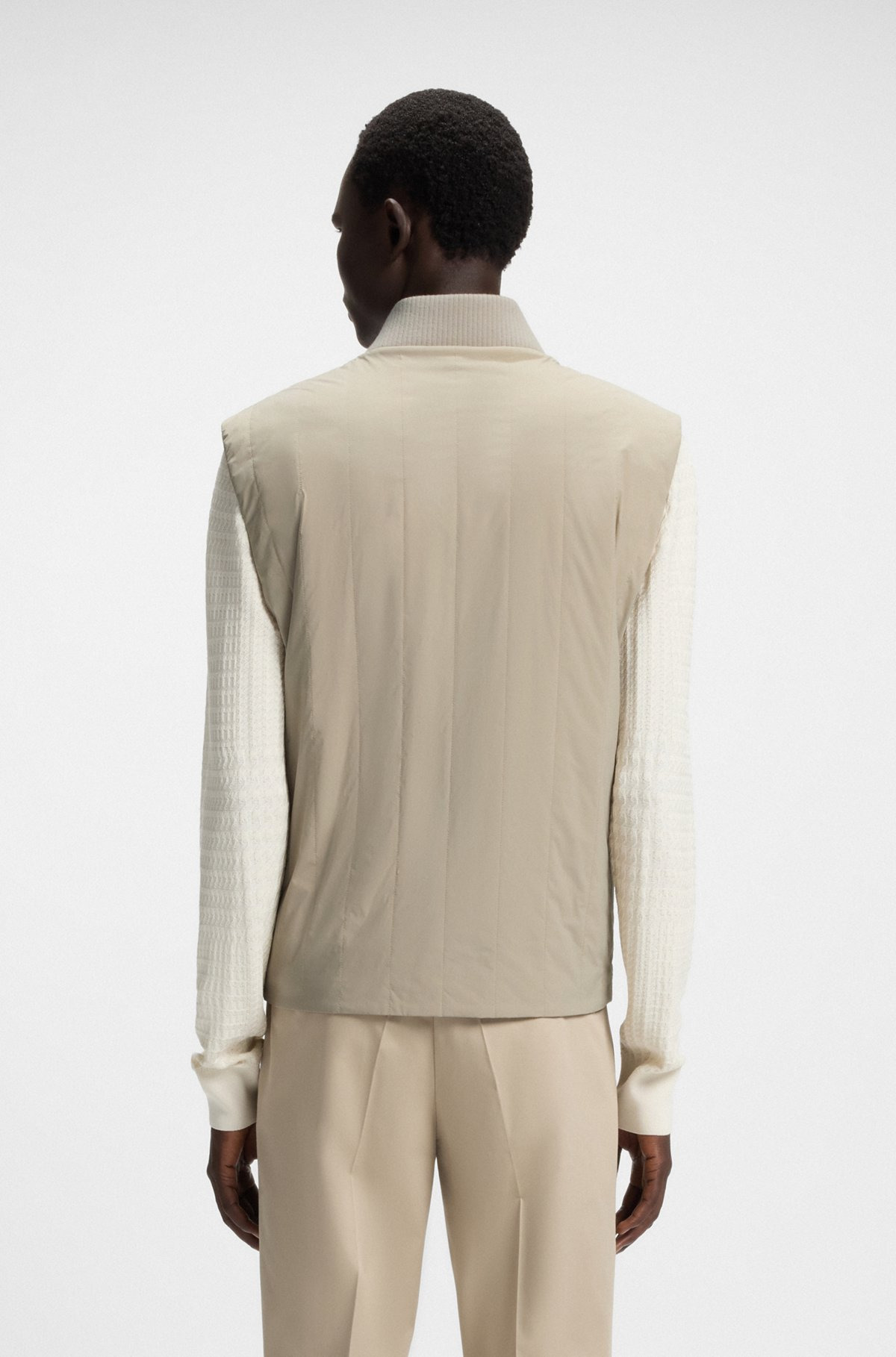 WATER-REPELLENT GILET WITH TONAL BINDING - 4