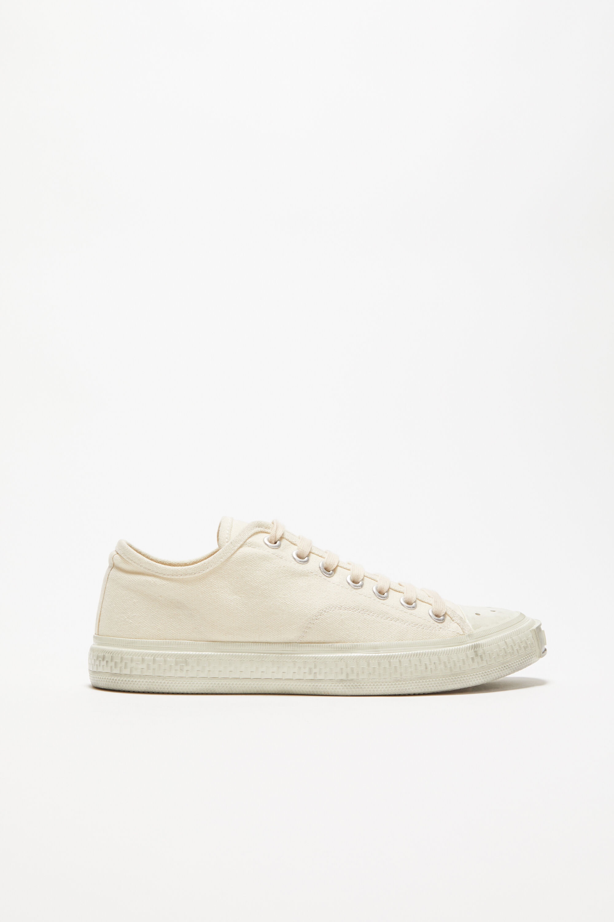 Low top sneakers - Off white/off white - 1