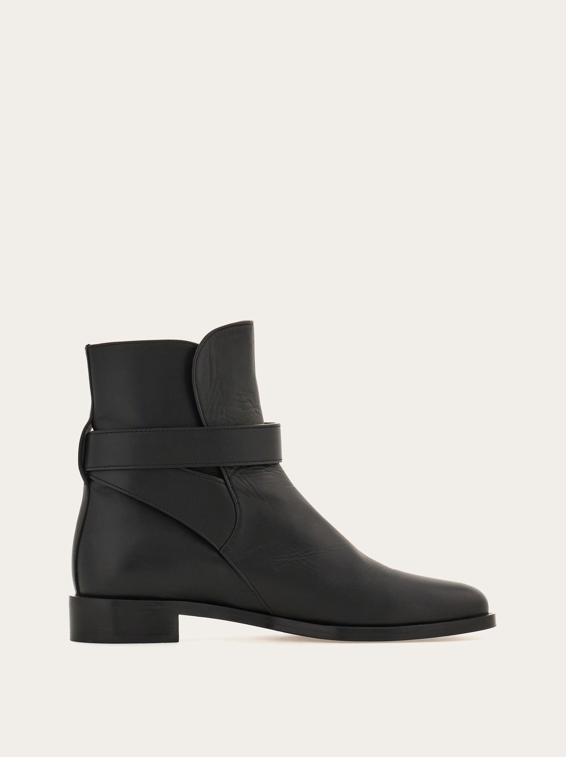 Hug buckle ankle boot - 6