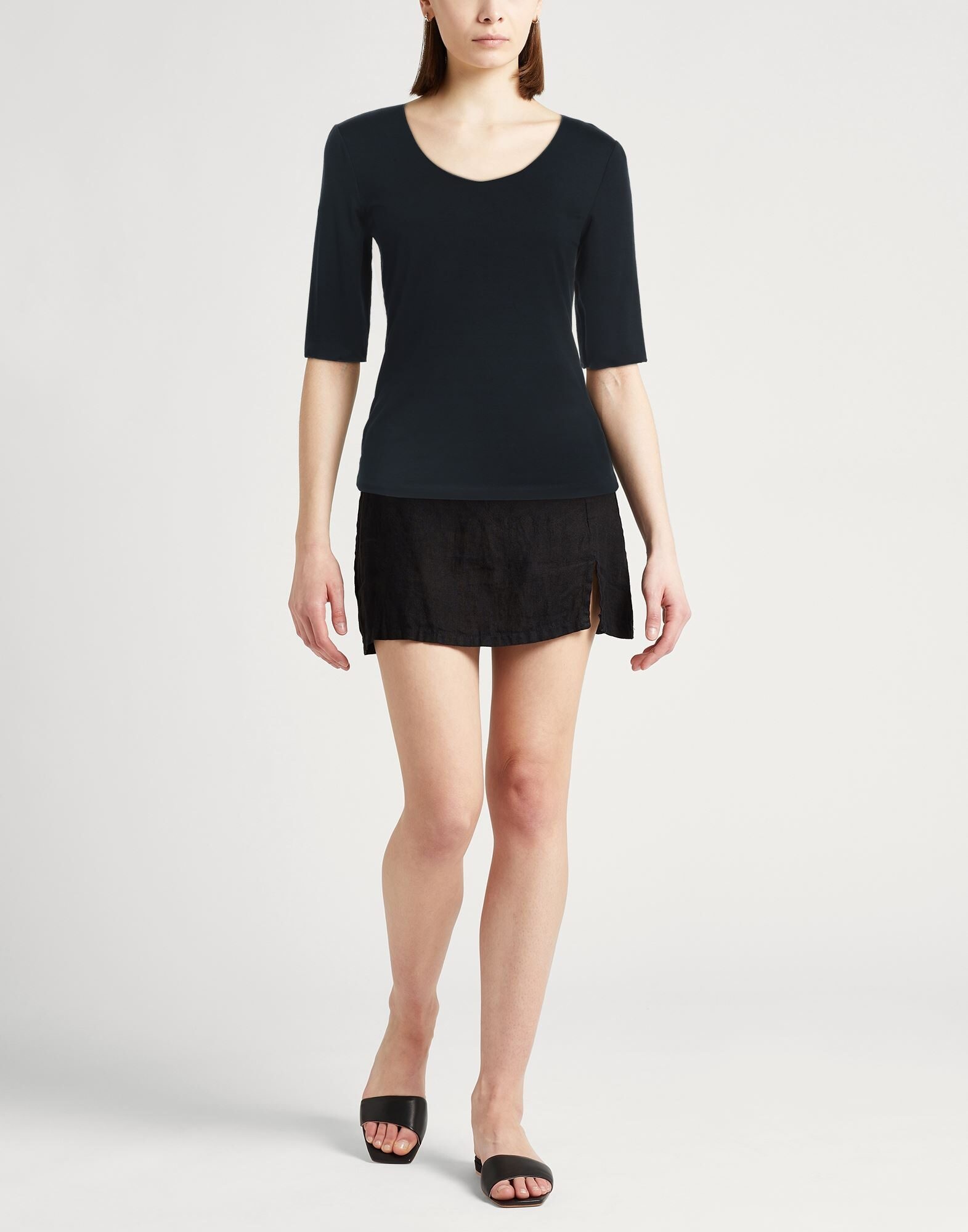 Women's Basic T-shirt - 2