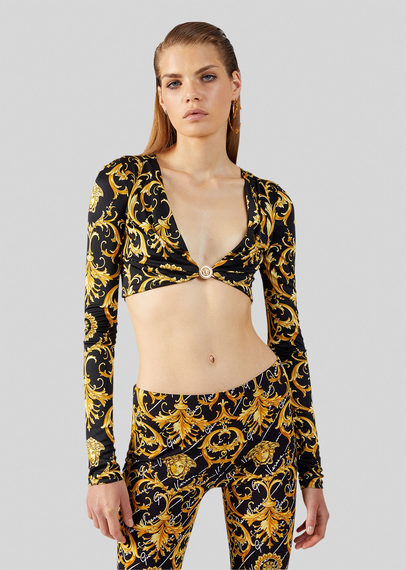 V Barocco Print Crop Top - 2