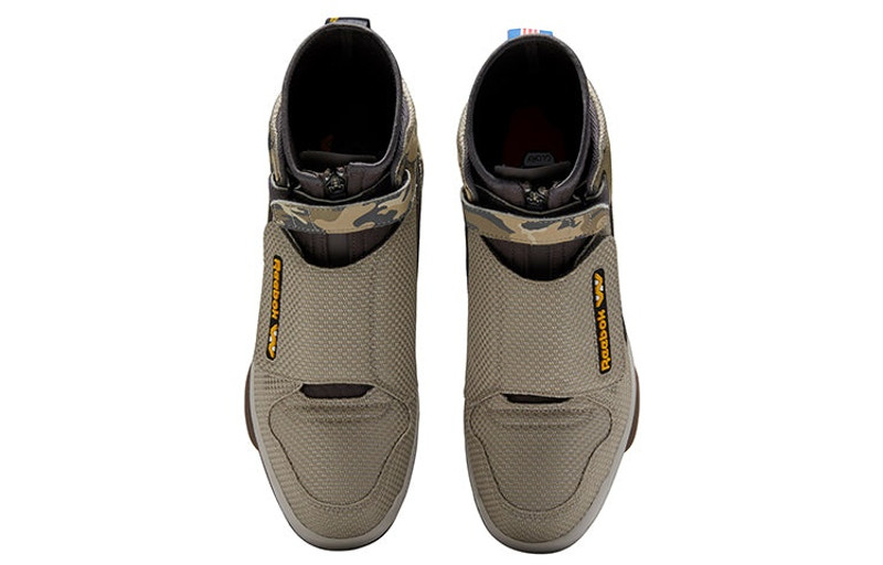 Reebok U.S.C.M. Bug x Alien Stomper '40th Anniversary' FV5052 4