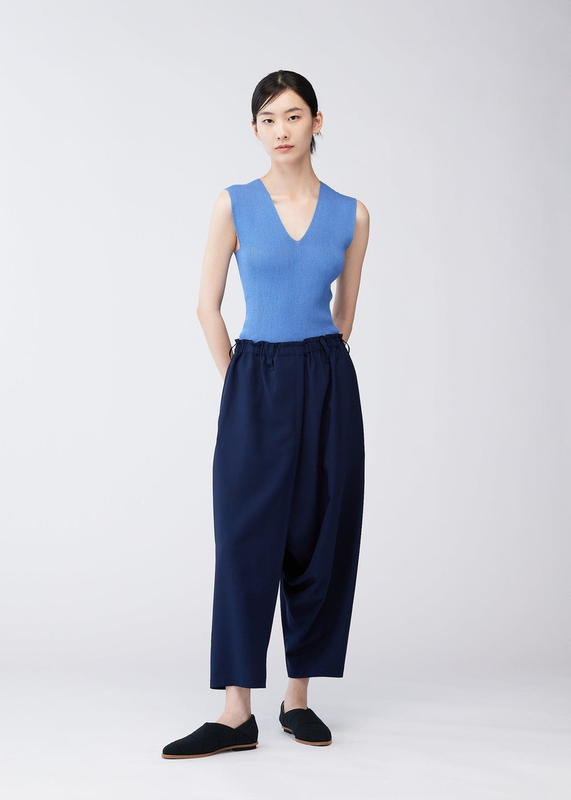 132 5. ISSEY MIYAKE SEAMLESS PANTS outlook