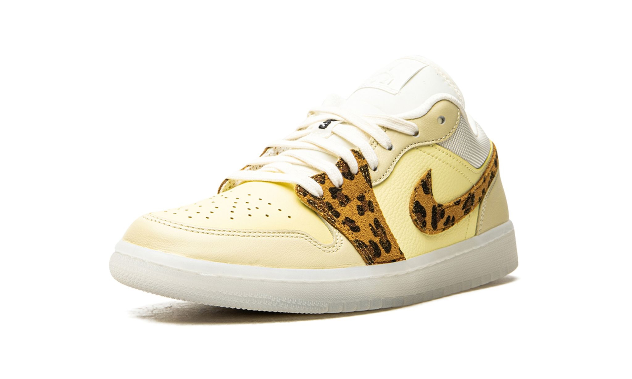 WMNS Air Jordan 1 Low "SNKRS Day" - 4