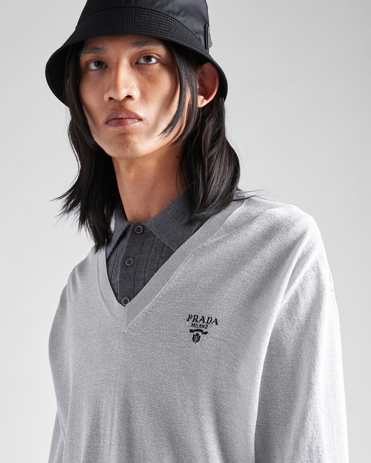 Silk V-neck sweater - 4
