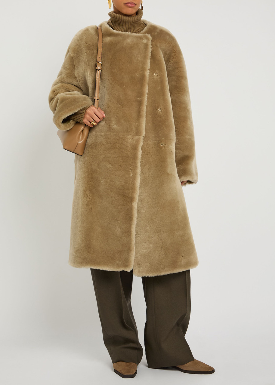 Toteme Shearling Coat - 4