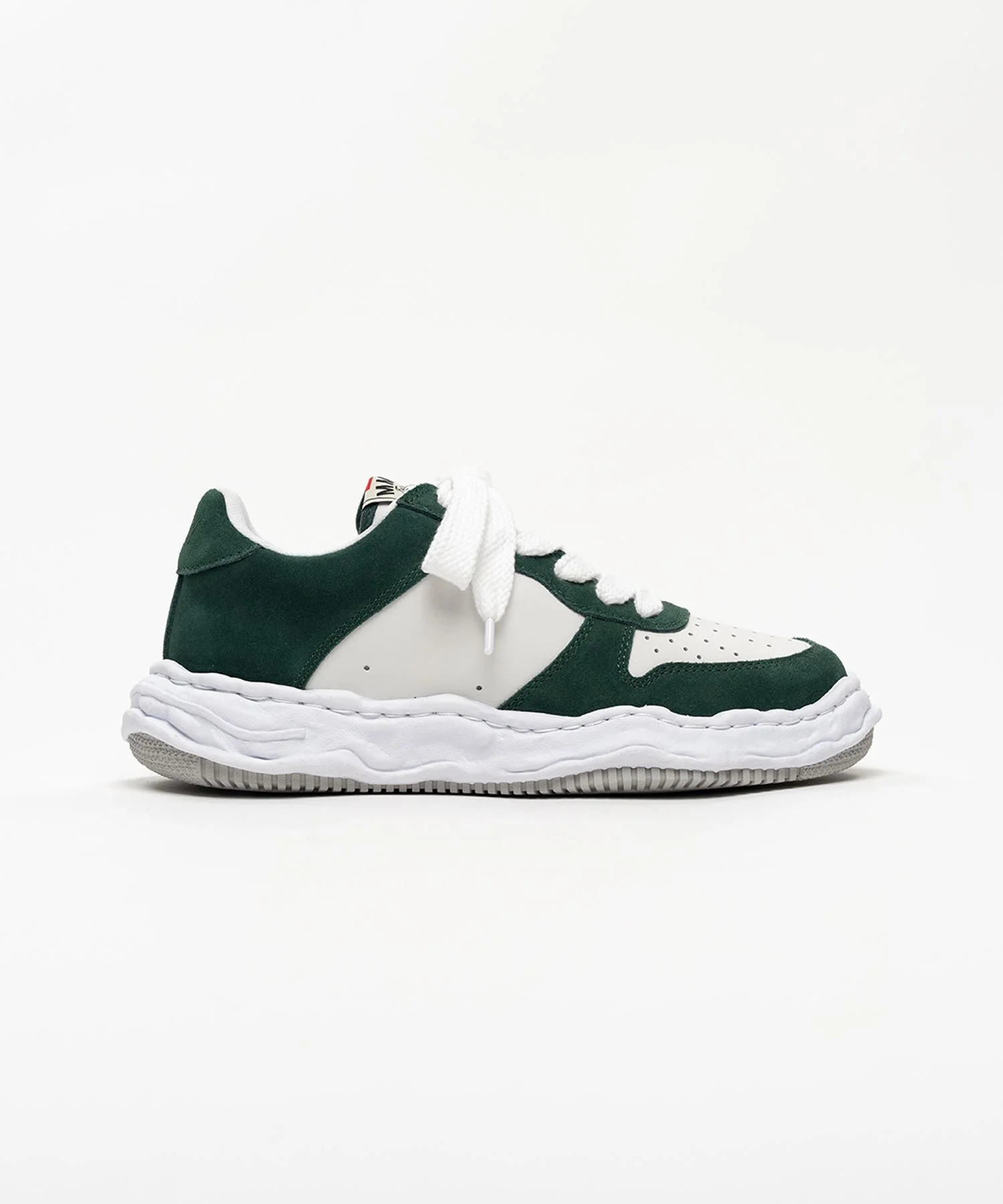 "WAYNE" OG Sole Suede Low-top Sneakers - 1
