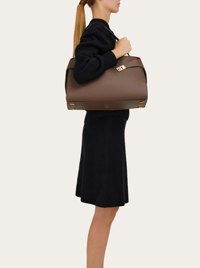 FERRAGAMO Hug Soft bicolor handbag (M) outlook