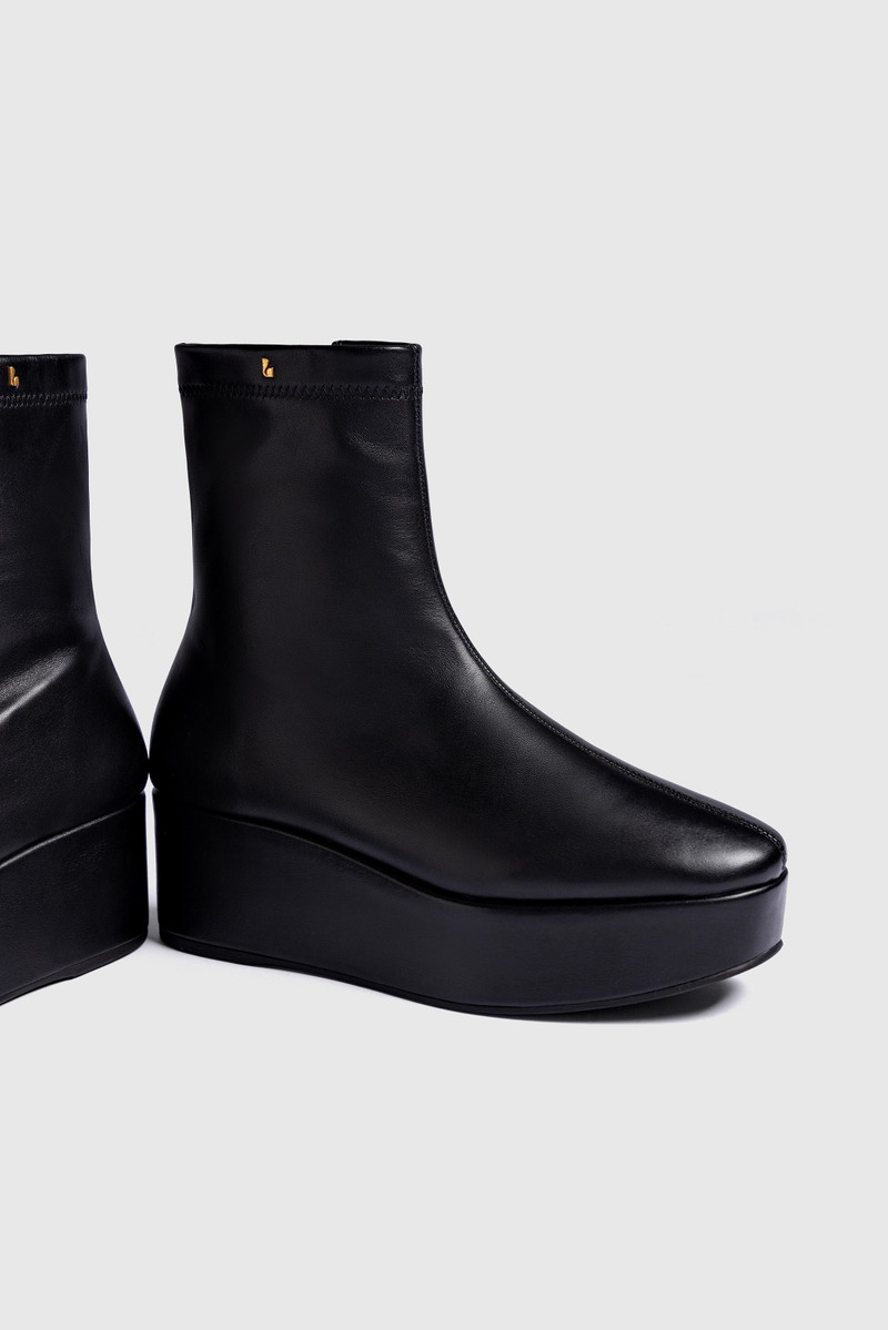 Dani Flatform Boot In Black Leather 6