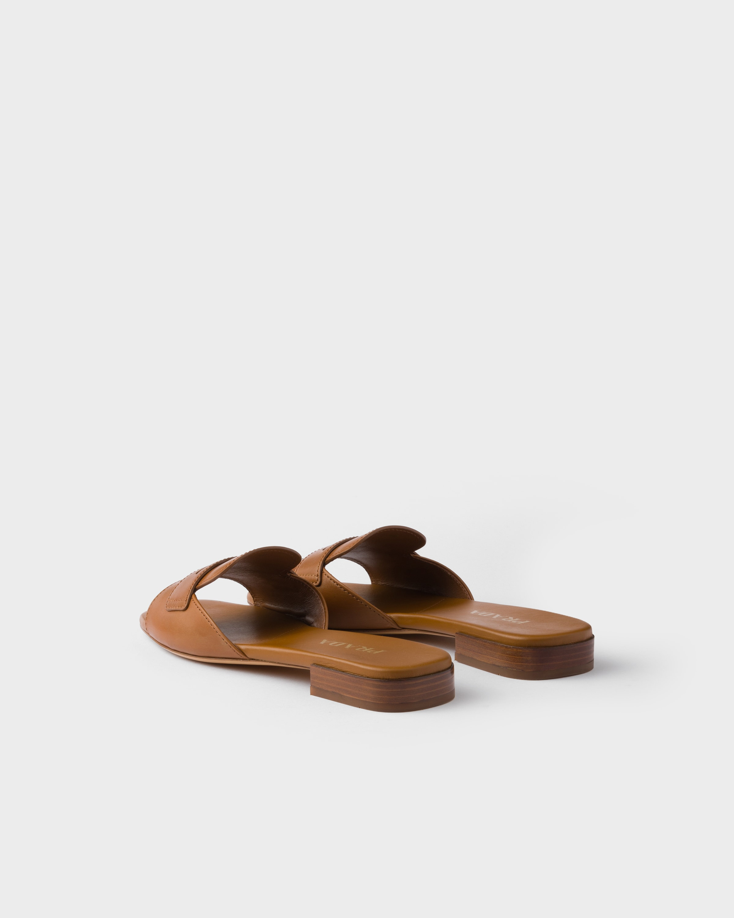 Leather slides - 4