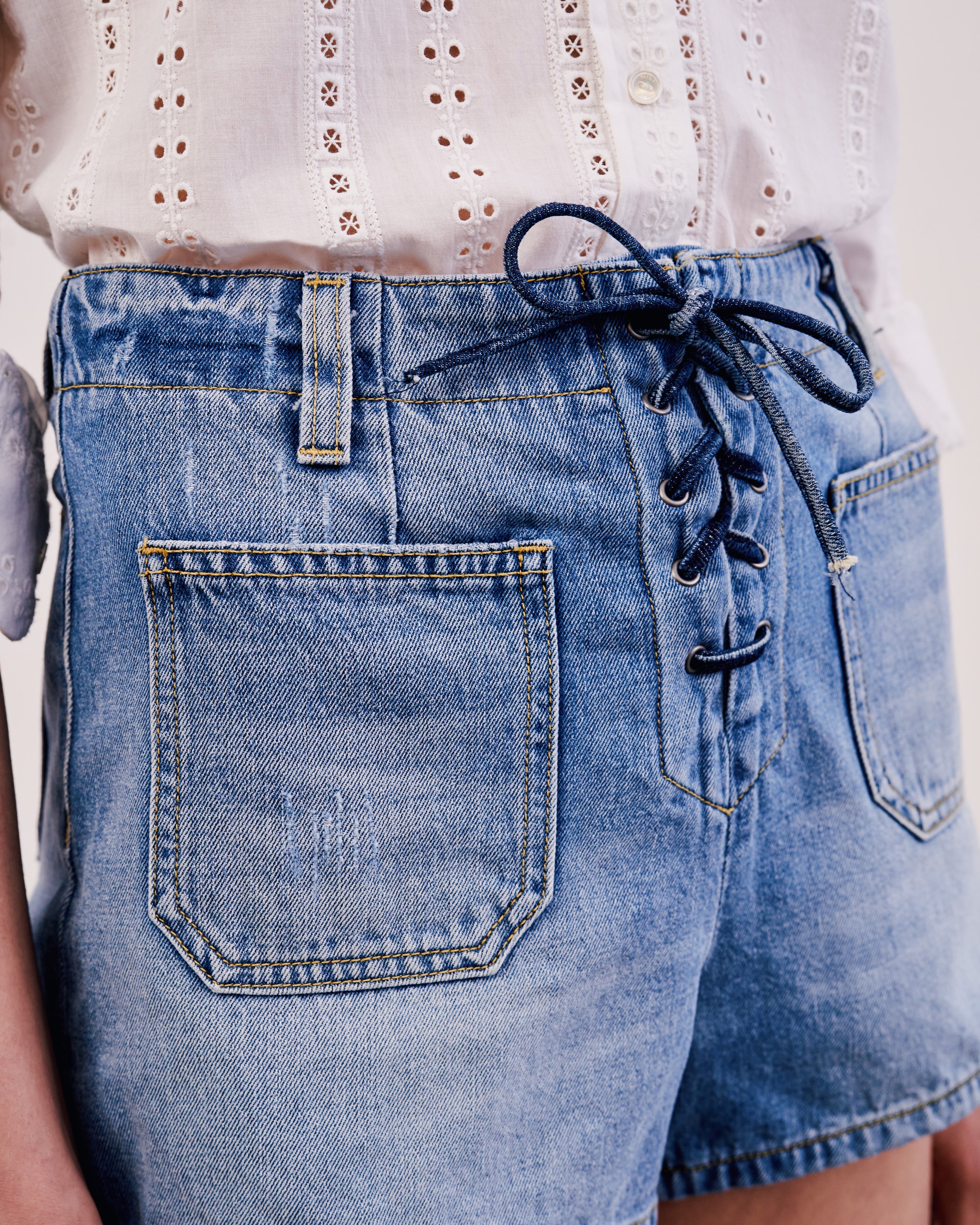 ROMANE LACE UP SHORT - 5