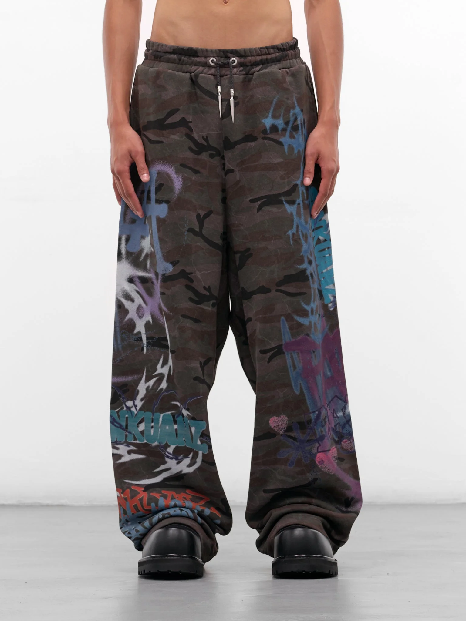 Camo Graffiti Graphics Sweatpants - 1