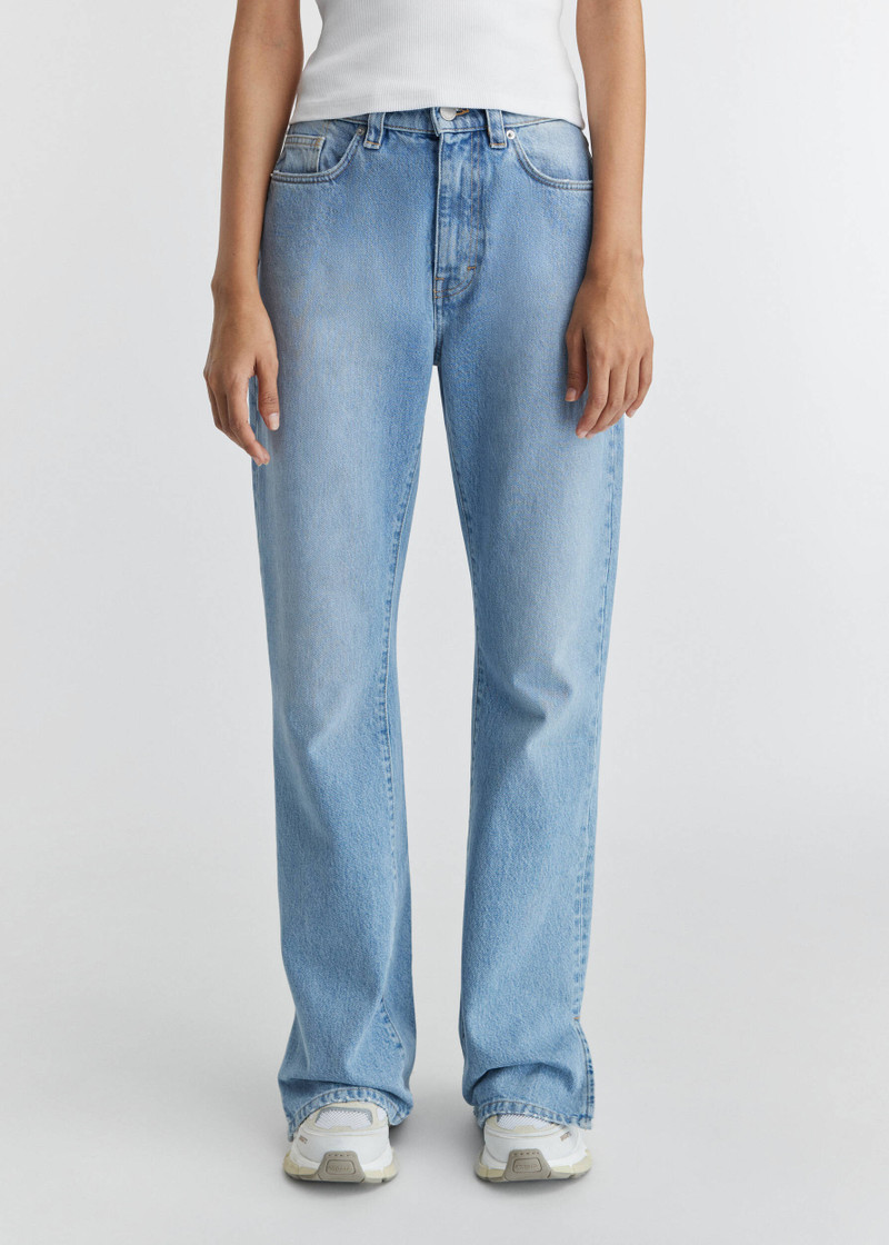 Axel Arigato Ryder Flared Jeans outlook